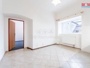 Pronájem bytu 2+kk, Habry, Žižkovo nám., 40 m2