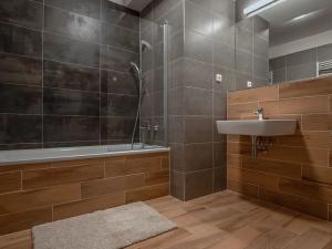 Pronájem bytu 3+kk, Praha - Hlubočepy, Vítové, 71 m2