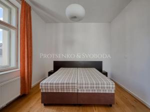 Prodej bytu 2+kk, Praha - Žižkov, U božích bojovníků, 48 m2
