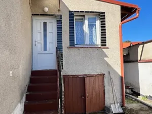 Prodej rodinného domu, Nové Strašecí, Tovární, 90 m2