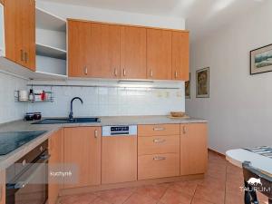 Prodej bytu 4+1, Plzeň, Majakovského, 95 m2