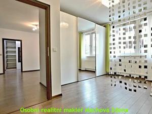 Pronájem bytu 3+kk, Praha - Vysočany, 66 m2