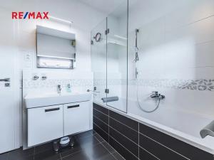 Prodej rodinného domu, Praha - Vinoř, Lipoltická, 202 m2