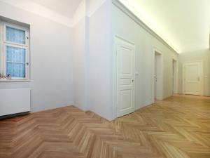 Pronájem bytu 3+1, Praha - Smíchov, Kořenského, 109 m2