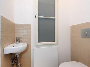 Pronájem bytu 3+1, Praha - Smíchov, Kořenského, 109 m2