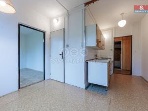 Prodej bytu 3+1, Toužim, Sídliště, 60 m2