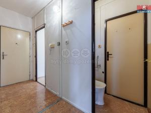 Prodej bytu 3+1, Toužim, Sídliště, 60 m2