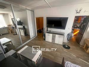 Prodej bytu 1+1, Praha - Modřany, Angelovova, 27 m2