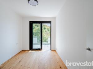 Pronájem bytu 2+kk, Praha - Modřany, Československého exilu, 72 m2