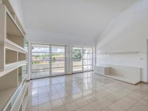 Prodej kanceláře, Křižanov, Benešovo náměstí, 530 m2