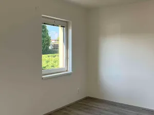 Pronájem bytu 2+kk, Kostelec nad Labem, Neratovická, 51 m2
