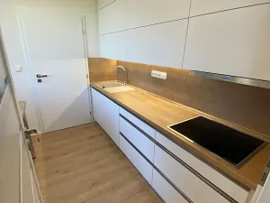 Prodej bytu 4+1, Zlín, Okružní, 82 m2