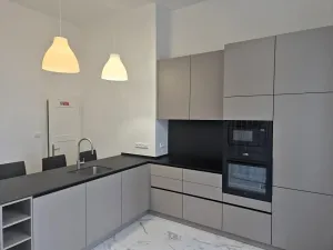 Pronájem kanceláře, Praha - Josefov, Kaprova, 135 m2