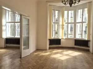 Pronájem kanceláře, Praha - Josefov, Kaprova, 135 m2