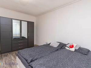 Prodej bytu 2+1, Orlová, Na Stuchlíkovci, 58 m2
