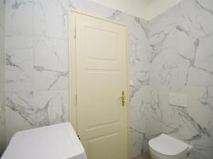 Pronájem kanceláře, Praha - Staré Město, Kozí, 39 m2