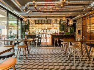 Pronájem restaurace, Praha - Smíchov, 480 m2