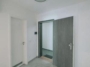 Pronájem bytu 2+kk, Praha - Smíchov, U Blaženky, 49 m2