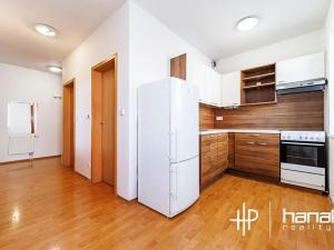 Pronájem bytu 2+kk, Olomouc, Peškova, 55 m2