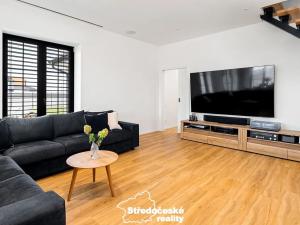 Prodej rodinného domu, Polerady, 240 m2