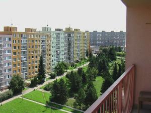 Pronájem bytu 2+kk, Praha - Kamýk, Smotlachova, 43 m2