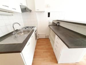 Pronájem bytu 2+kk, Praha, Na Švihance, 60 m2