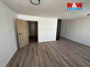 Pronájem bytu 1+kk, Louny, Husova, 38 m2