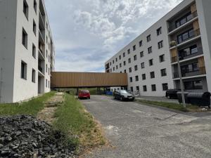 Pronájem bytu 1+kk, Louny, Husova, 38 m2