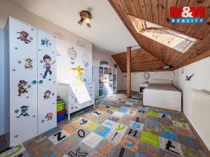 Prodej rodinného domu, Mochov, Ruská, 370 m2