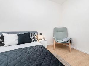 Pronájem bytu 2+kk, Praha - Nusle, Kotorská, 37 m2