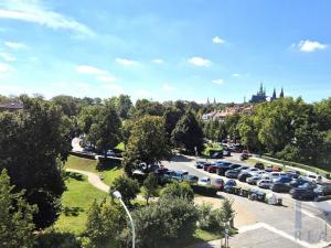 Prodej bytu 4+kk, Praha - Hradčany, Na valech, 123 m2