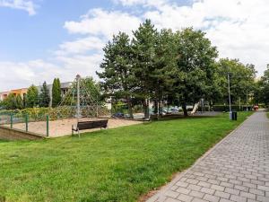 Prodej bytu 3+1, Hustopeče, Větrná, 74 m2
