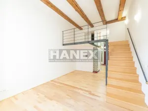 Pronájem bytu 1+1, Praha - Smíchov, Viktora Huga, 46 m2