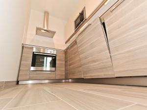 Pronájem bytu 1+kk, Praha - Horní Měcholupy, 40 m2