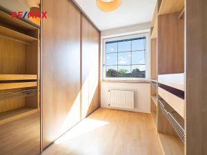 Pronájem rodinného domu, Praha - Lipany, Do potoků, 145 m2