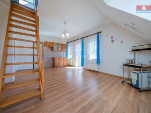 Prodej rodinného domu, Rovečné, 270 m2