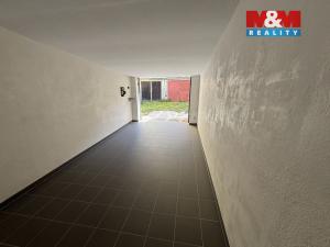 Pronájem garáže, Plzeň, Bělohorská, 18 m2