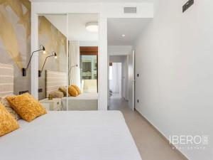 Prodej bytu 3+kk, Torrevieja, Španělsko, 62 m2