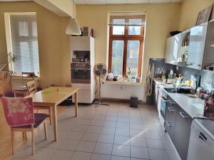 Pronájem bytu 2+kk, Jablonec nad Nisou, Podhorská, 90 m2