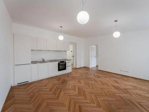 Pronájem bytu 2+kk, Praha - Nové Město, Růžová, 57 m2