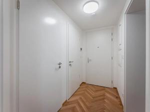 Pronájem bytu 2+kk, Praha - Nové Město, Růžová, 57 m2