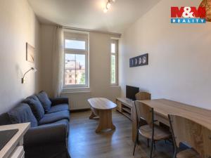 Prodej bytu 2+kk, Praha - Holešovice, V háji, 39 m2