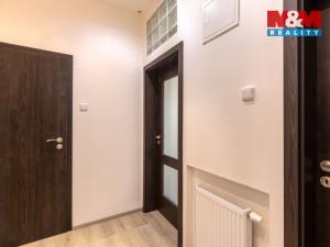 Prodej bytu 2+kk, Praha - Holešovice, V háji, 39 m2