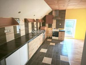 Prodej vícegeneračního domu, Dřínov, 227 m2