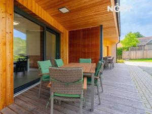 Prodej vícegeneračního domu, Horní Stropnice, 208 m2