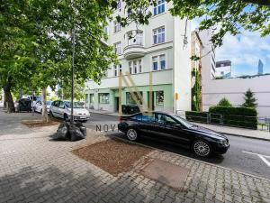Pronájem komerční nemovitosti, Plzeň, Denisovo nábřeží, 71 m2