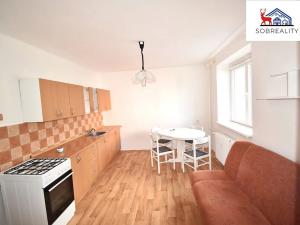 Prodej bytu 2+1, Meziboří, Husova, 50 m2