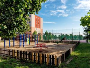 Prodej bytu 3+1, Praha - Hostivař, Chudenická, 77 m2