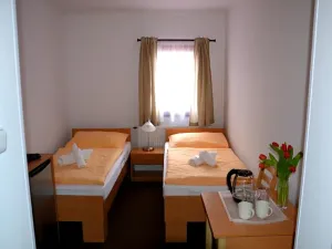 Prodej ubytování, Turnov, Hluboká, 600 m2