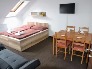 Prodej ubytování, Turnov, Hluboká, 600 m2